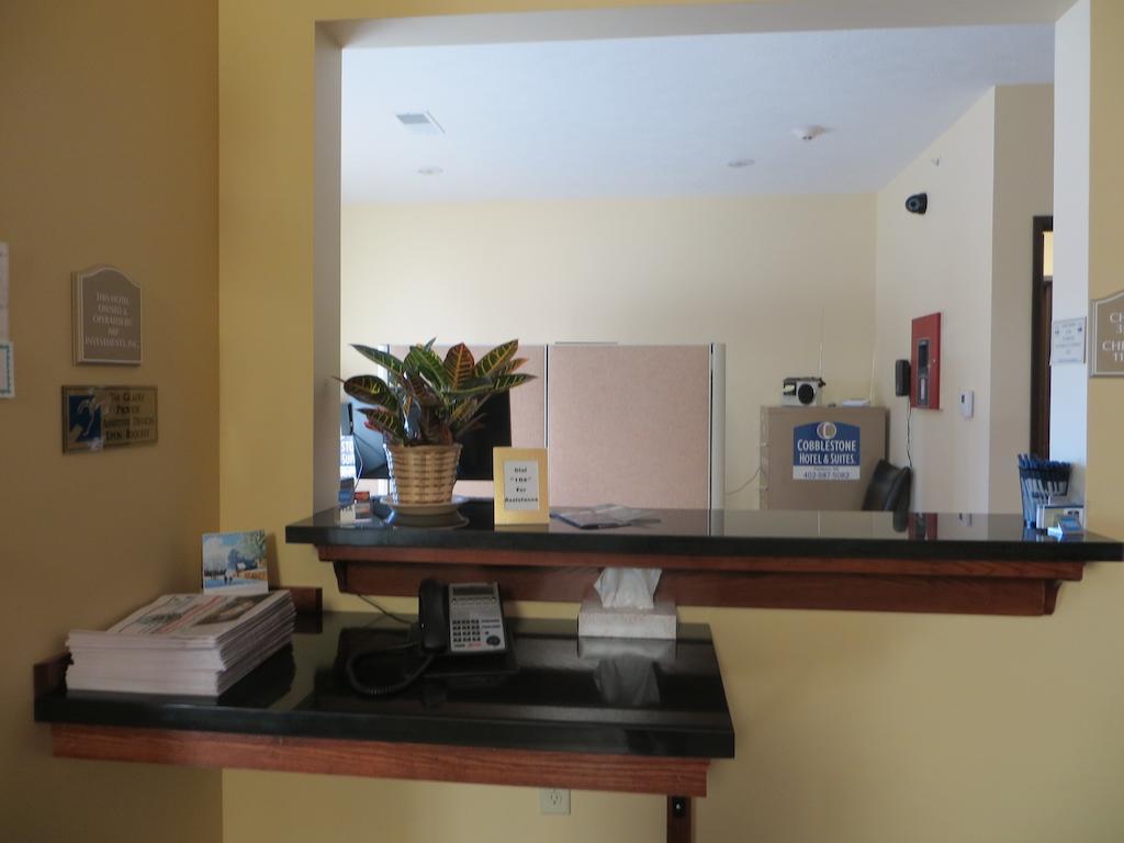 Fairbury The Edgewood Hotel And Suites מראה חיצוני תמונה