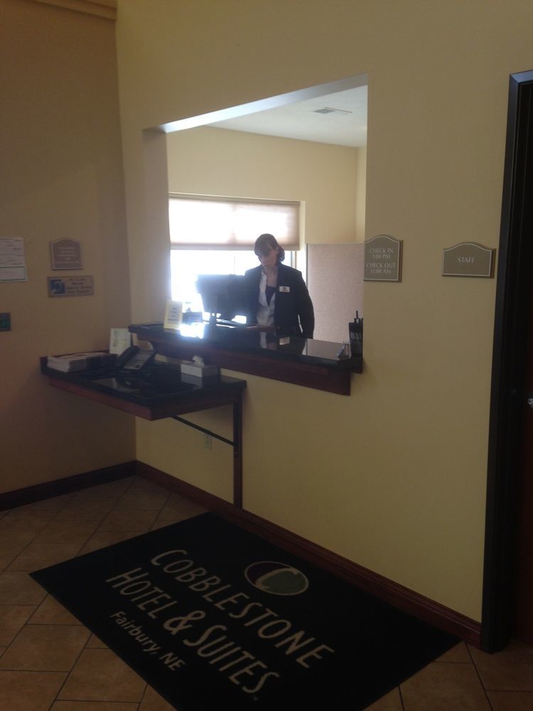 Fairbury The Edgewood Hotel And Suites מראה חיצוני תמונה