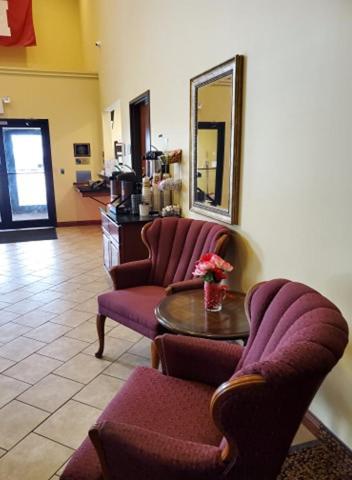 Fairbury The Edgewood Hotel And Suites מראה חיצוני תמונה